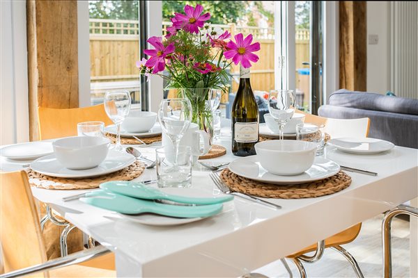 HAYLOFT DINING TABLE